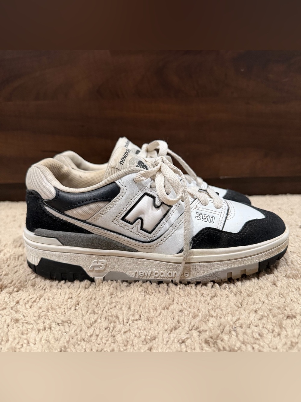 New Balance 550 GSB550CA Kids Size 4 White Black Rain Cloud Leather Suede Shoes